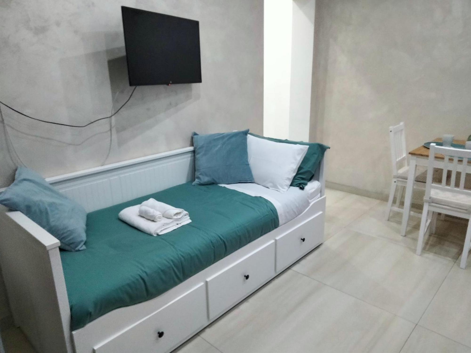 B&B Ilary Home Μπάρι Δωμάτιο φωτογραφία